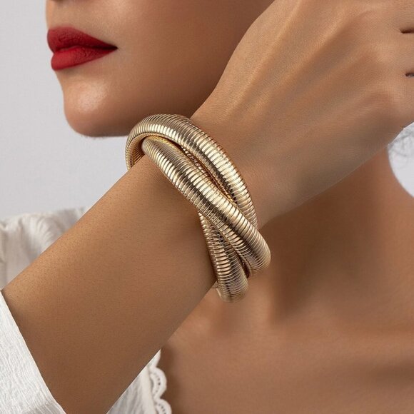 Twist Cuff Bangle chic trendy classic - Picture 1 of 2